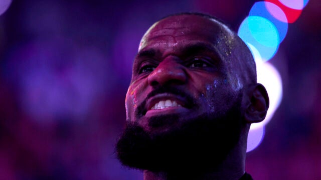 LeBron James, antes de arrasar a los Blazers