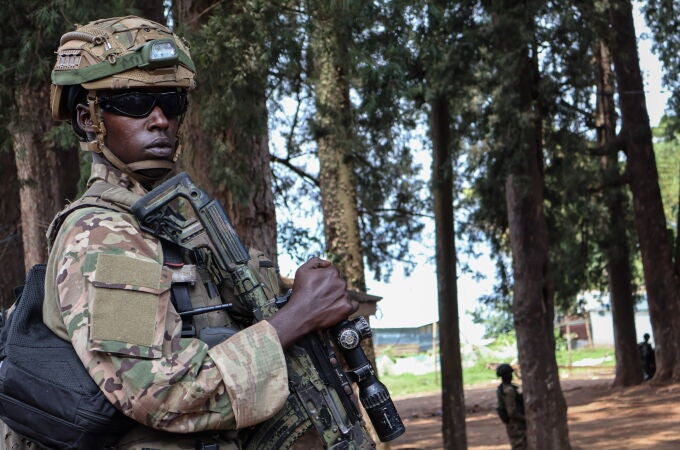 Volunteers join the M23 armed group in South Kivu's capital Bukavu, DR Congo