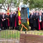 Investidura de nuevos Caballeros y Damas de la Orden de la Capa Española