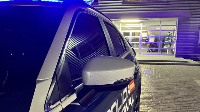 Coche de la policía nacional
