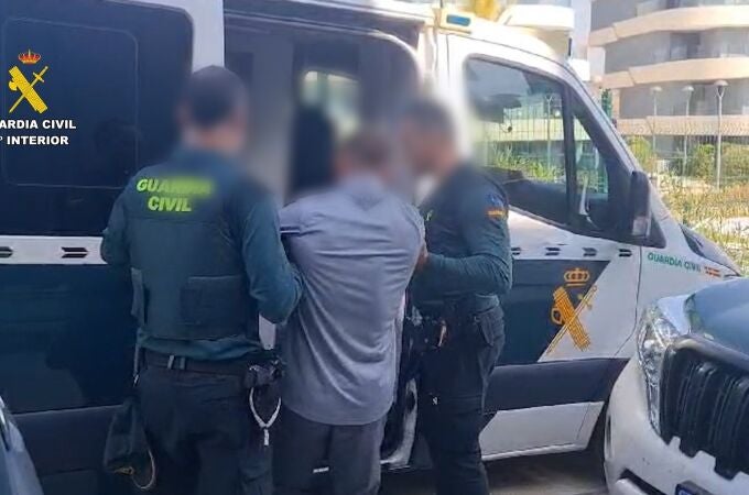 Operación de la Guardia Civil con un detenido en Estepona y que era uno de los huidos más buscados en Alemania