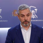 El vicesecretario de Economía del PP, Juan Bravo, ofrece declaraciones ante los medios de comunicación
