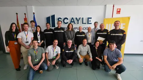 Firma del convenio de colaboración entre SCAYLE y la UME