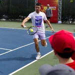 Carlos Alcaraz y Frances Tiafoe ofrecen clínica de tenis en Puerto Rico