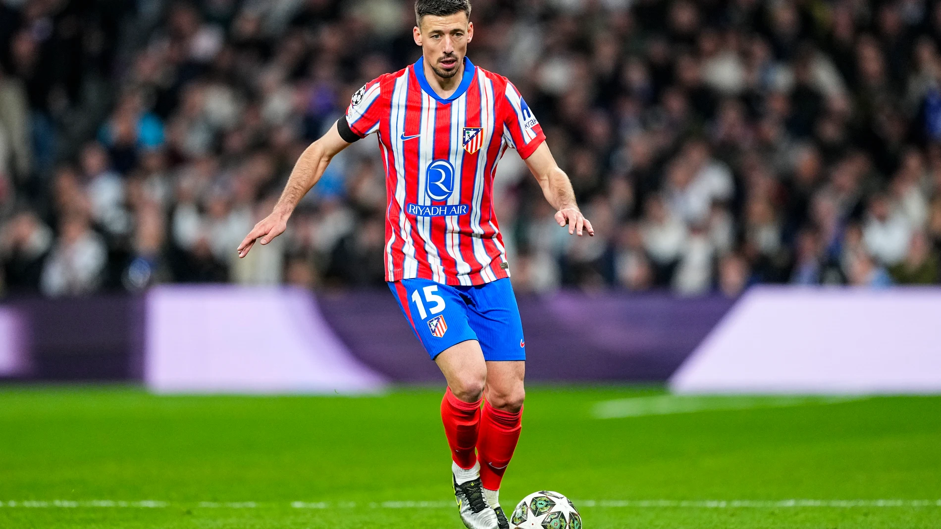 Clement Lenglet of Atletico de Madrid in action during the UEFA Champions League 2024/25 League Round of 16 First Leg match between Real Madrid CF and Atletico de Madrid, at Santiago Bernabeu stadium on March 04, 2025, in Madrid, Spain. AFP7 04/03/2025 ONLY FOR USE IN SPAIN