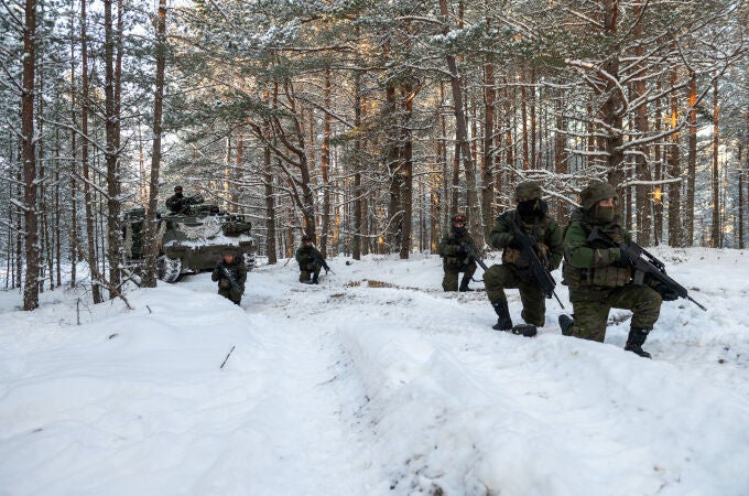 Militares españoles en la misión de defensa y disuasión de Letonia