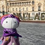 Muñeca "Micaela" junto a la Plaza Zorrilla de Valladolid