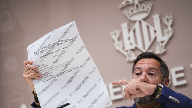 El hasta ahora portavoz de VOX en Valencia, Juanma Badenas, se pronuncia tras su inhabilitación