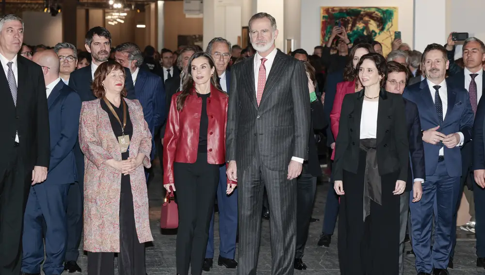 Los Reyes inauguran la feria ARCO de Madrid