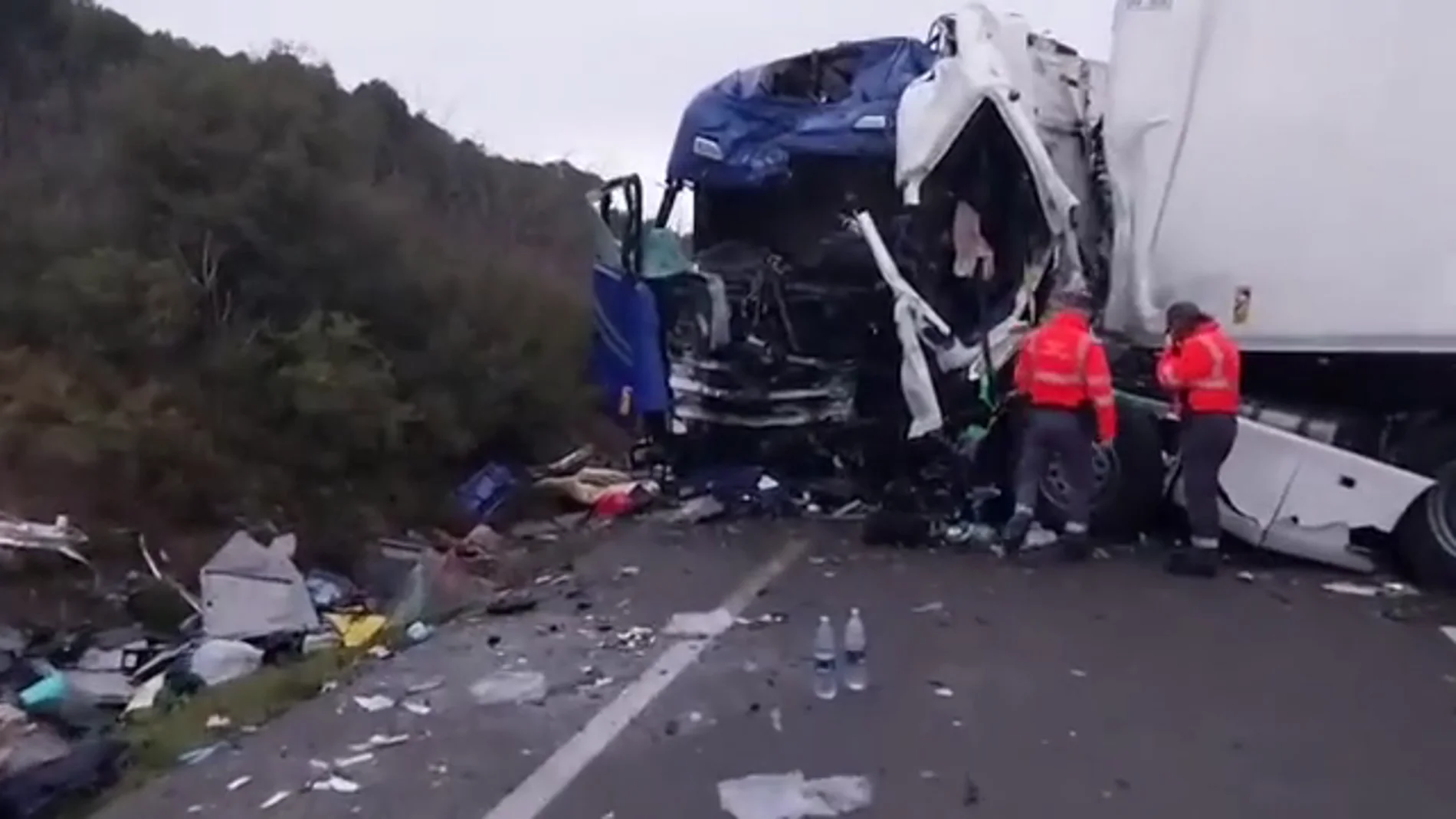 Brutal accidente en Navarra: cuatro muertos en un choque frontal entre dos camiones en Fitero