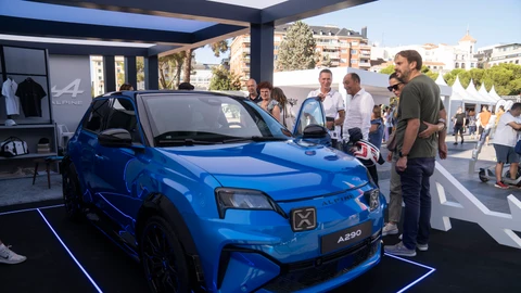 Feria del vehículo eléctrico en Colón
