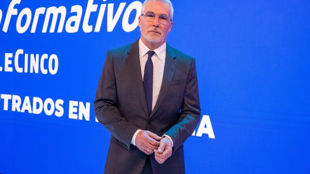 El presentador David Cantero concluye su etapa profesional en Informativos Telecinco tras casi 15 años