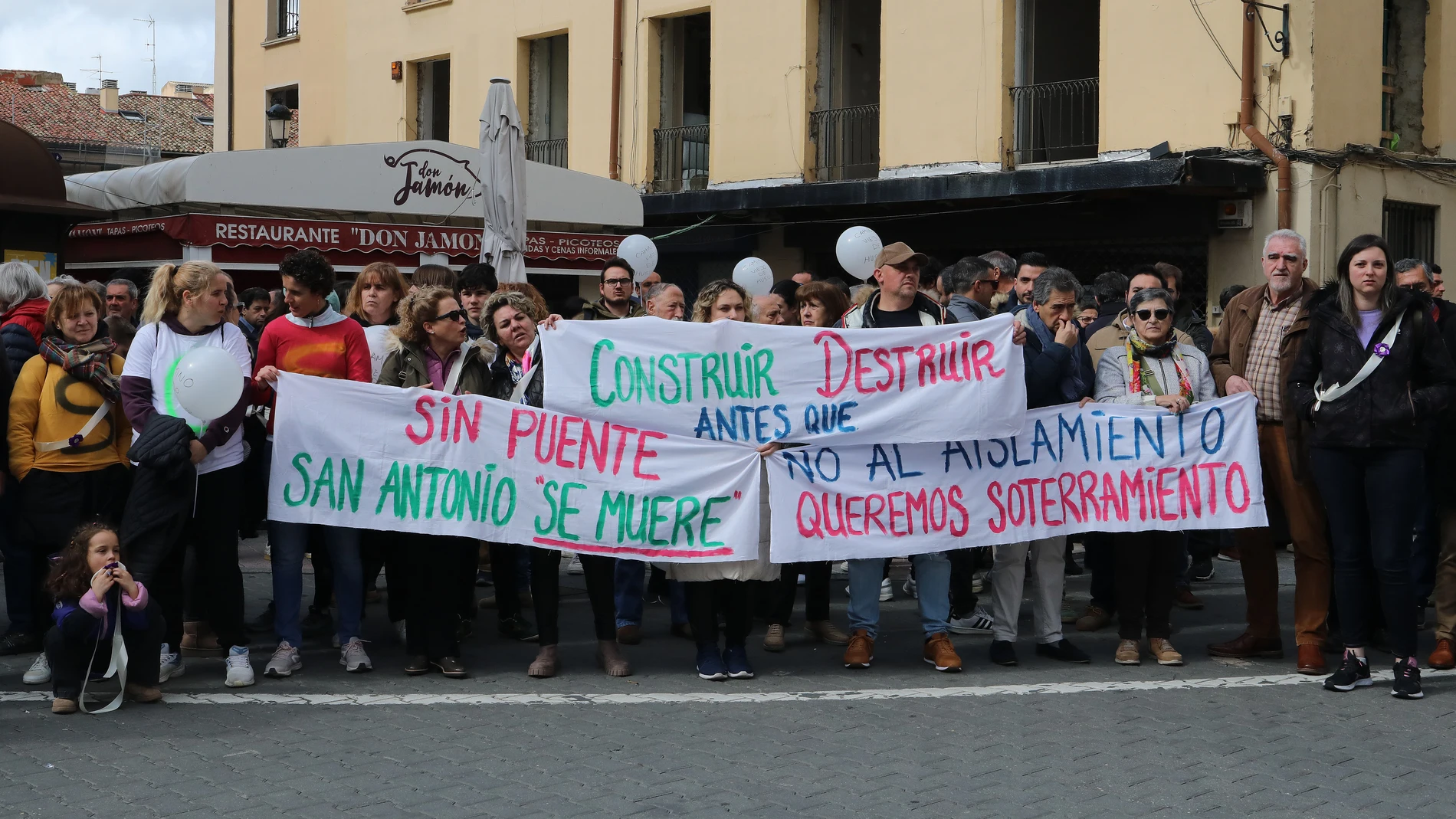 Última protesta de la Asociación en Defensa del Soterramiento de Palencia