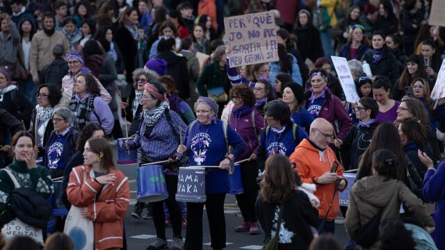 Cientos de personas durante la manifestación del 8M, a 8 de marzo de 2024