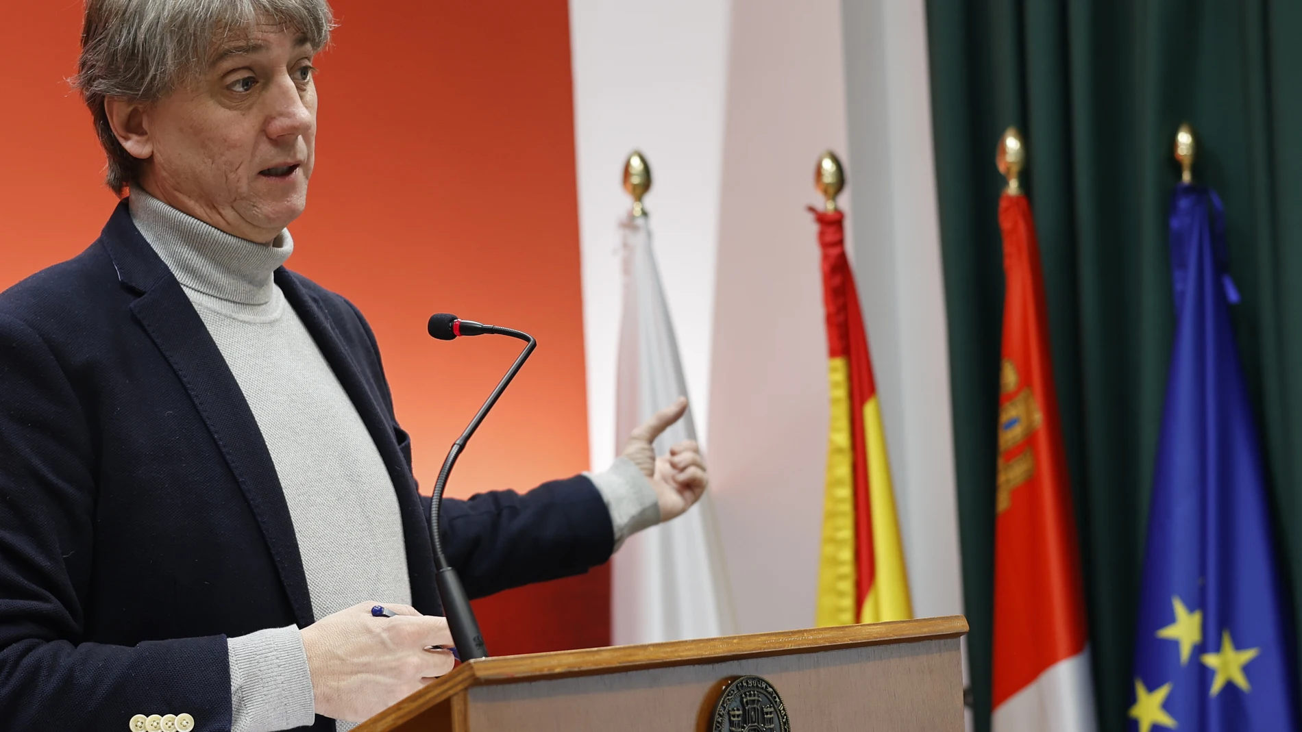 Carlos Martínez durante la rueda de prensa