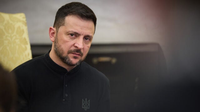 Ukrainian President Zelenskyy Tense Meeting with U.S President Donald Trump