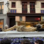 Cristo Yacente de la hermandad del Santo Entierro de Sevilla, de camino a la Catedral