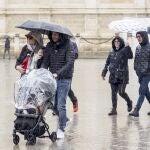 Lluvia en el centro de Sevilla