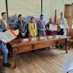 La delegada territorial de la Junta en Valladolid, Raquel Alonso, preside la firma del acuerdo con los nuevos ayuntamientos