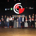 Foto de familia de los premiados por la Academia Castellana y Leonesa de Gastronomías