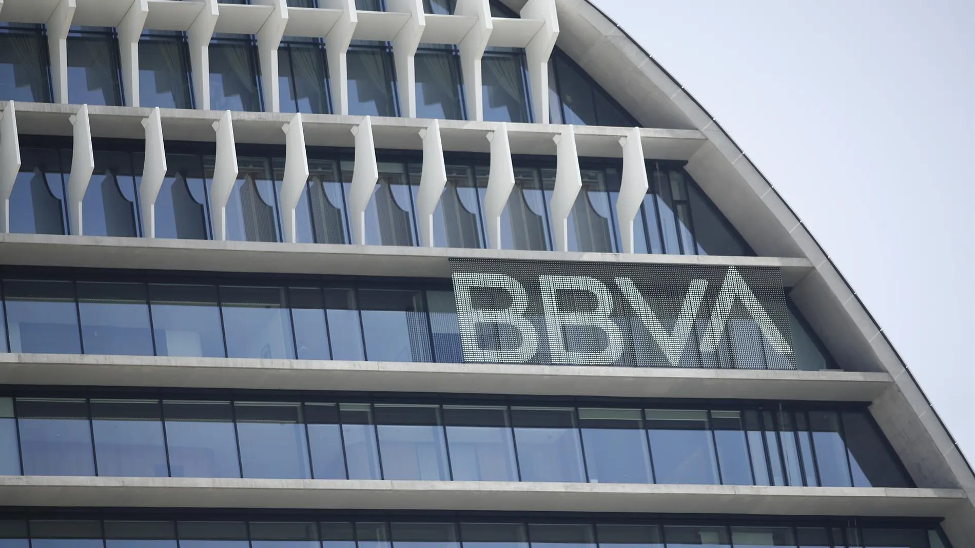 Economía.- BBVA logra 'luz verde' de la CNMV para ofrecer servicios de compraventa y custodia de criptoactivos en España
