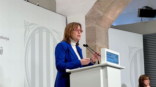 Paneque asegura que Illa atenderá "todas" las peticiones para comparecer por Rodalies