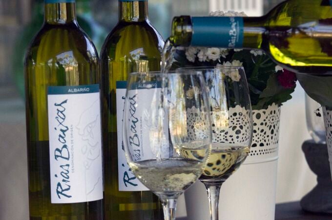 Botella de vino de Denominación de Origen Rías Baixas