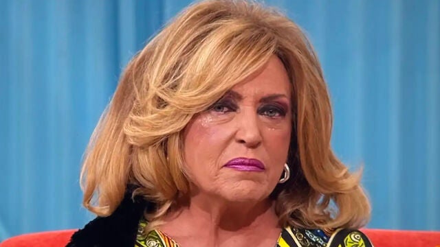 Lydia Lozano llorando en directo