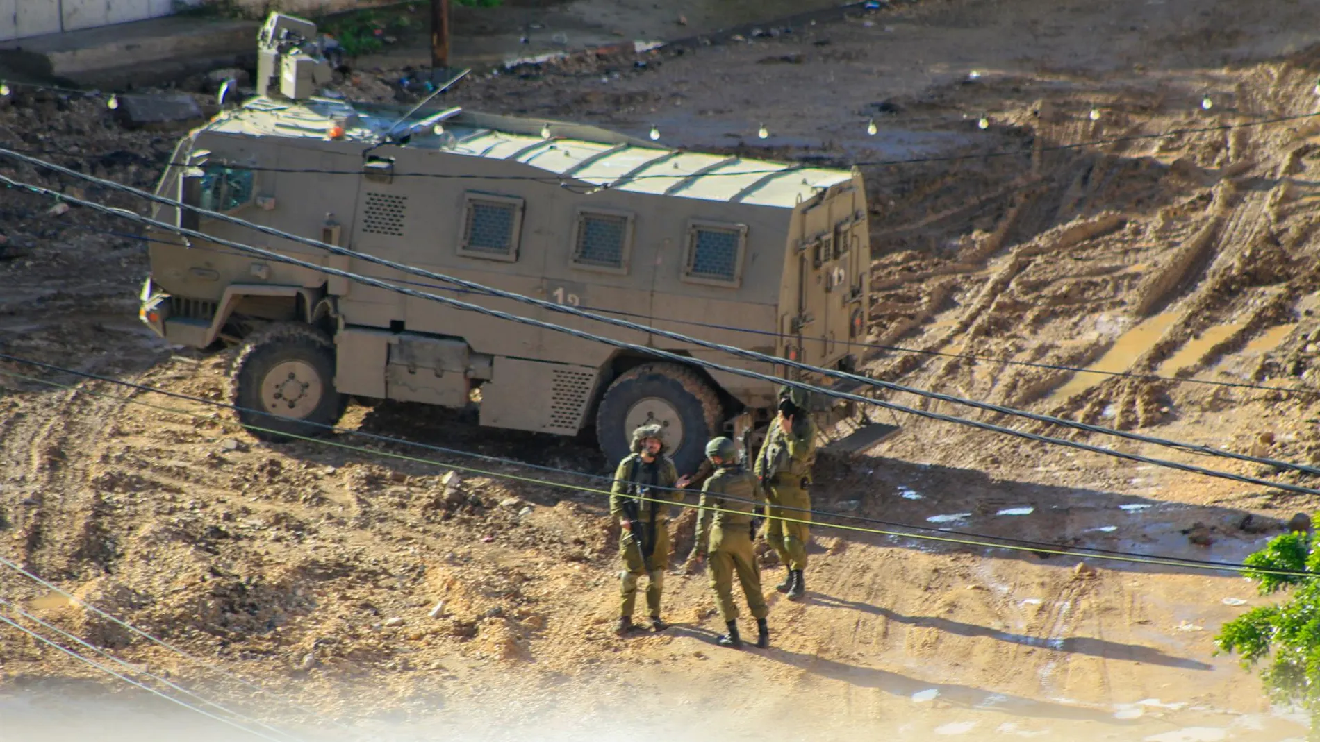 O.Próximo.- El Ejército de Israel cifra en cien los palestinos detenidos durante la última semana en Cisjordania