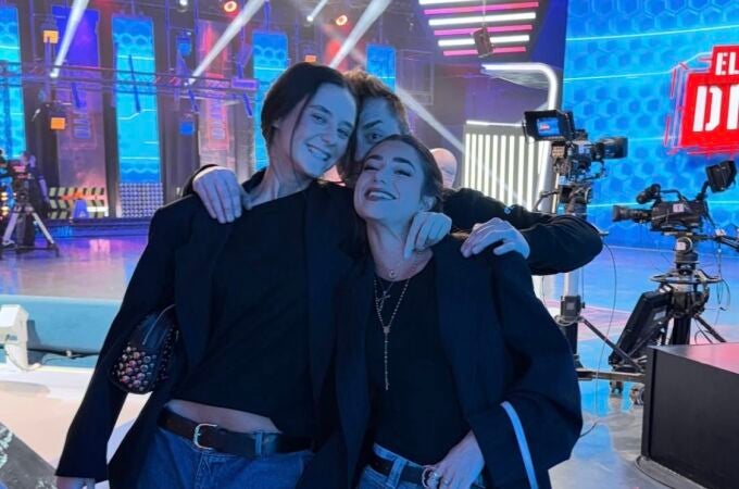 Victoria Federica y Lola Lolita con outfits a juego.