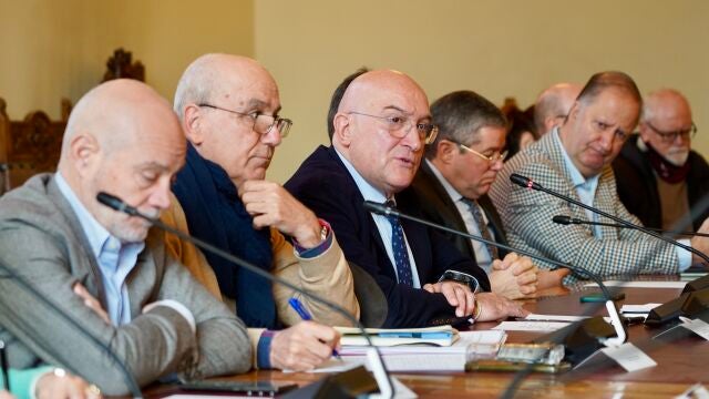 El alcalde de Valladolid preside la mesa del Soterramiento