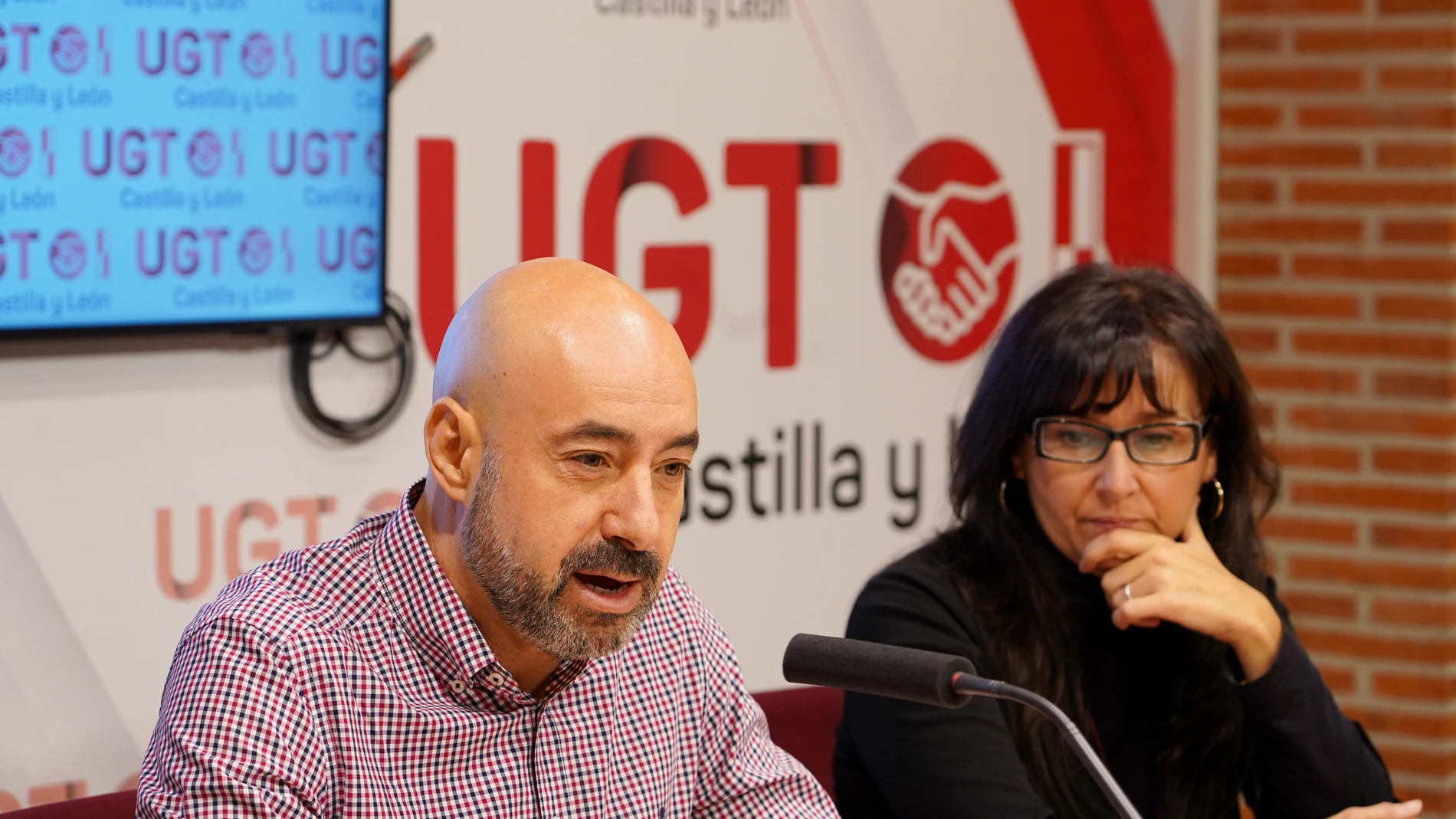 El secretario general de UGT Castilla y León, Óscar Lobo, valora la sentencia dictada por el Tribunal Superior de Justicia de Castilla y León