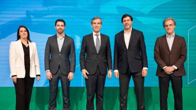 Silvana Churruca, Payment Innovation Hub; Diego Vizcaíno, Afi; Eugenio Solla, CaixaBank; Eduardo Prieto, Visa; y Manuel Burdiel, Arval