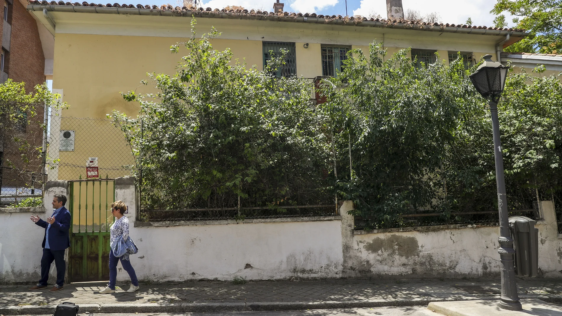 Vista de la fachada de la casa de Vicente Aleixandre en Madrid