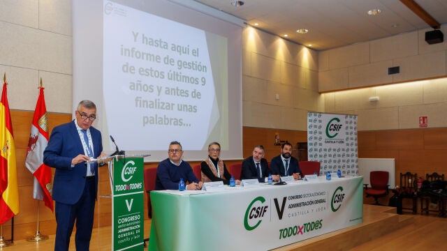 Mariano Prieto hace balance de su gestión en presencia de Benjamín Castro y Agustín Argulo, nuevo presidente de AGCyL