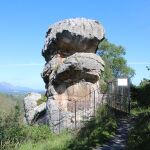 La ruta mágica en Asturias donde verás pinturas prehistóricas en una impresionante roca