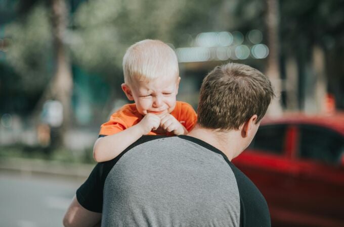 Niño con rabieta 
