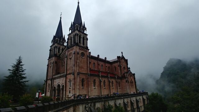 Estos son los tres lugares esenciales para visitar Asturias en Semana Santa y conocerla entera