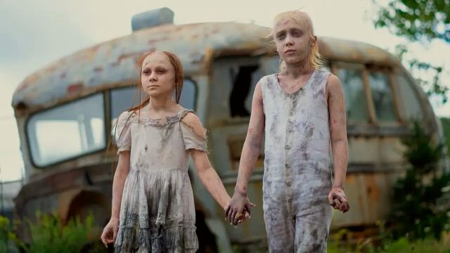 Estos niños son almas en pena que pronuncian una frase misteriosa