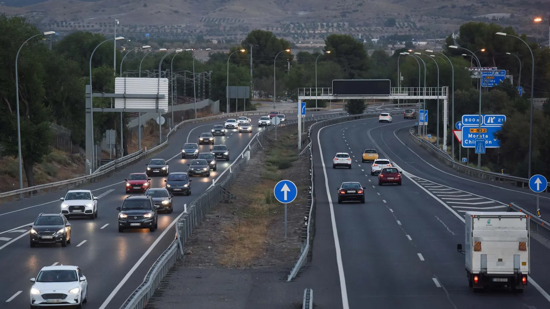 MADRID.-La operación Semana Santa arranca en Madrid este viernes con una previsión de casi 2,5 millones de desplazamientos