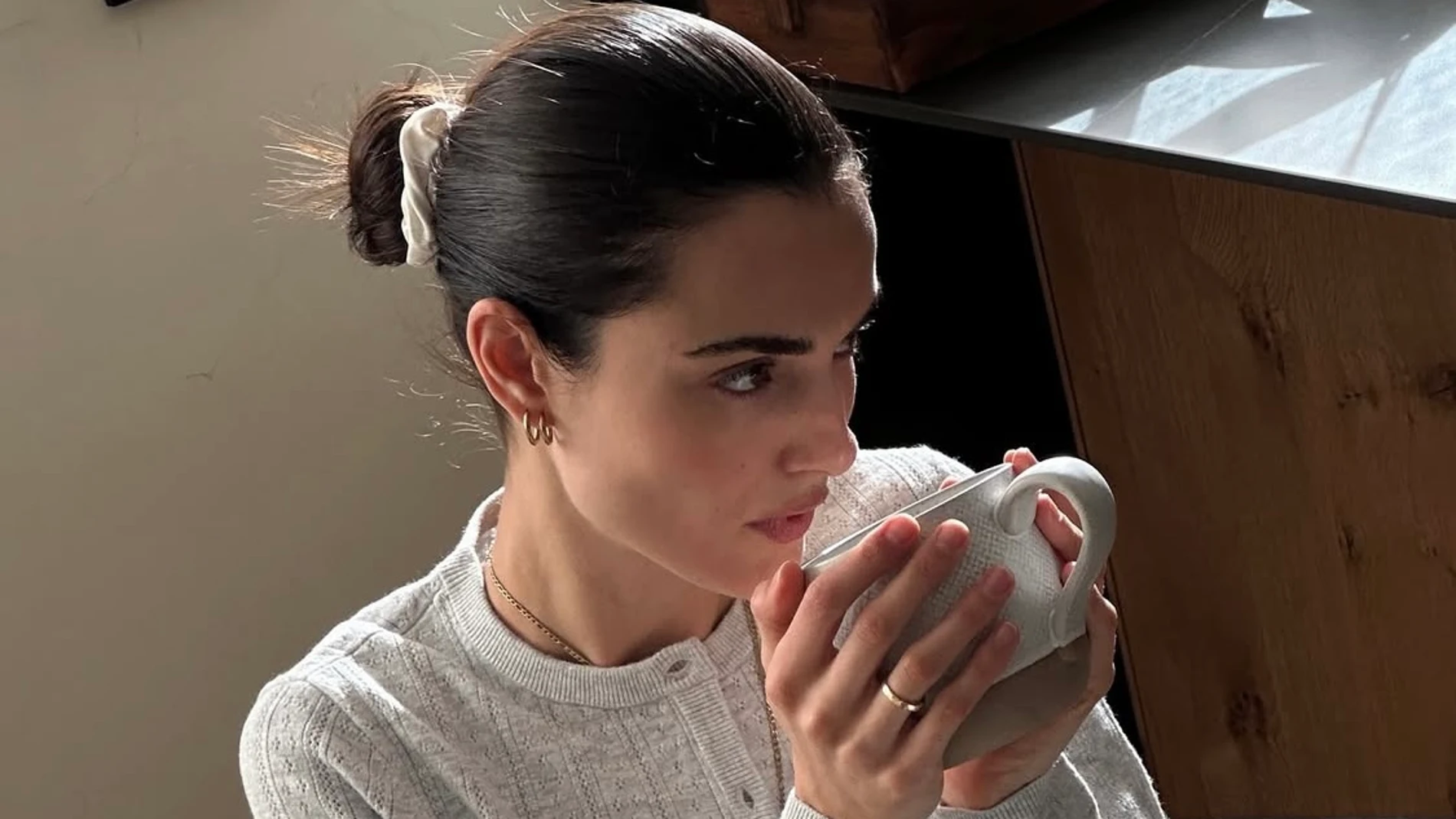 Los alimentos que necesitas incluir en tu dieta para dejar de sentirte hinchada.