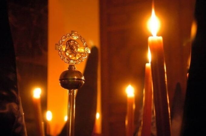  El silencio, protagonista de las procesiones de la tarde del Jueves Santo en Murcia