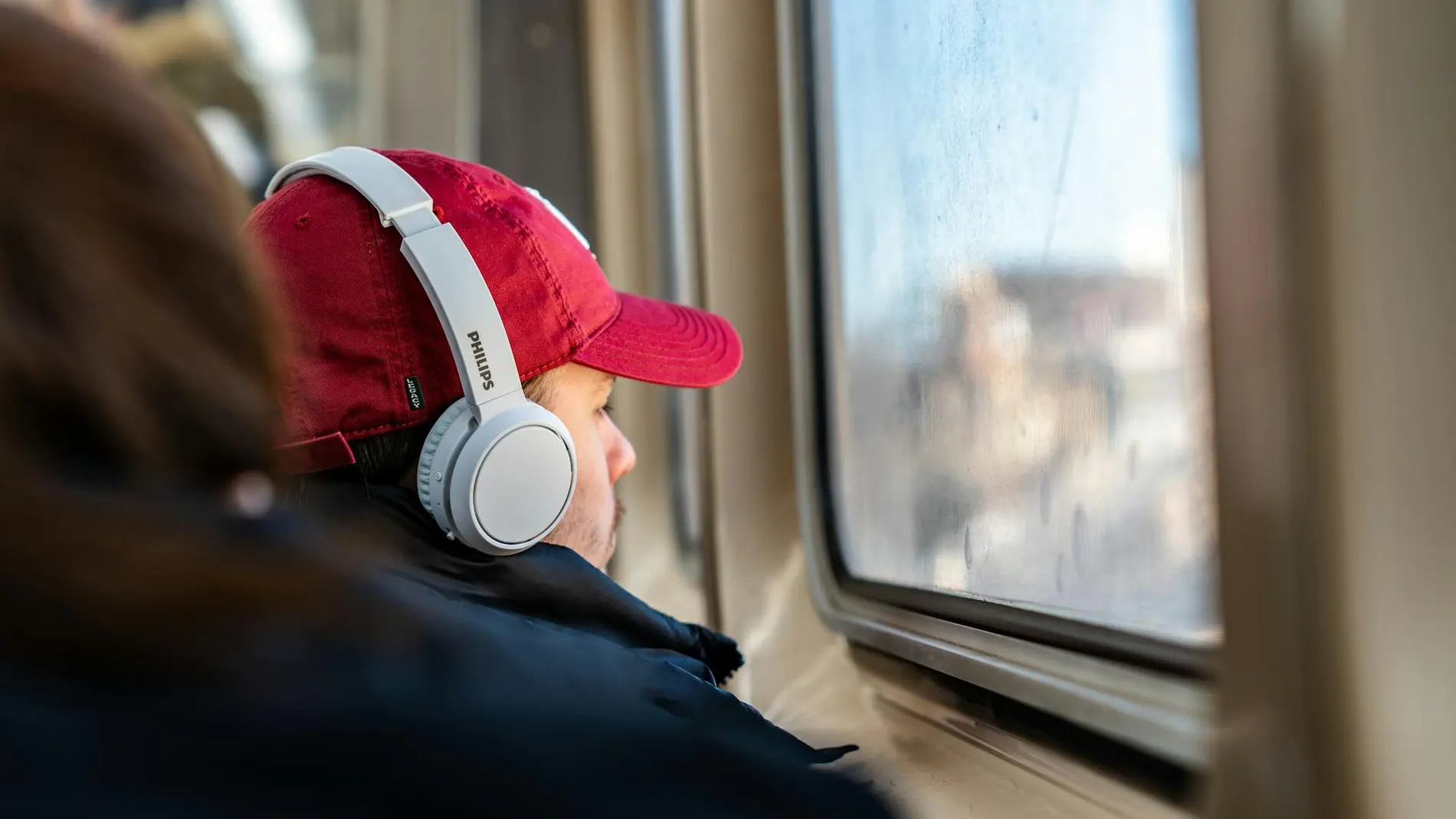 Viajar con cascos en el metro