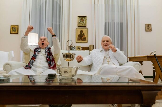 Fotograma de la película 'Los dos papas' (Francisco era hincha de San Lorenzo de Almagro)