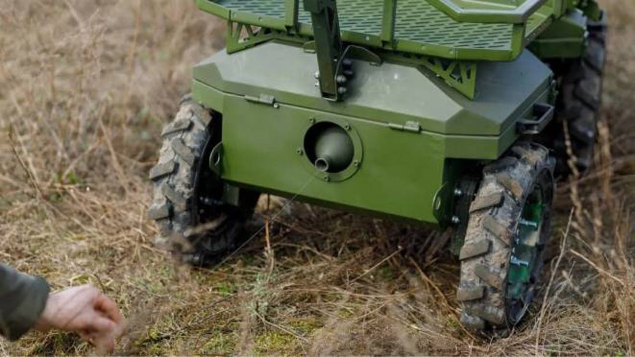 Nuevos Drones Terrestres Cableados Entran en la Guerra de Ucrania: Una Revolución Tecnológica en el Frente
