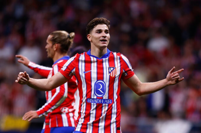 Atletico de Madrid v Rayo Vallecano - LaLiga EA Sports