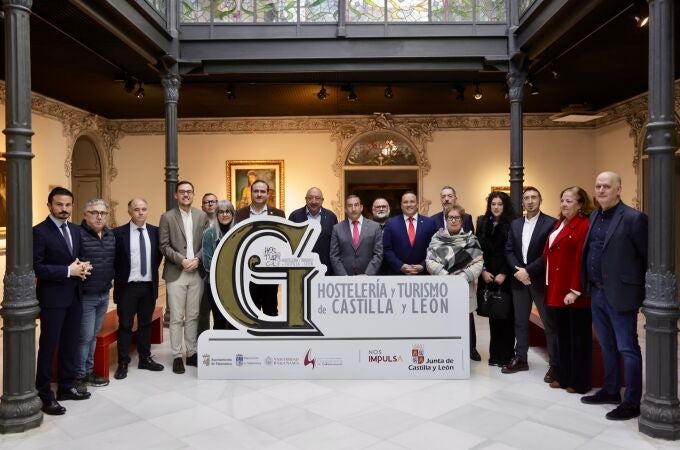 Castilla y León celebra su cocina con alma en la Gala Hosturcyl 2025