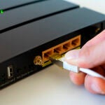 No pongas el router al lado de la TV