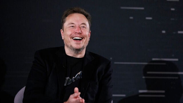 Elon Musk se muestra sin filtros en cada intervención pública