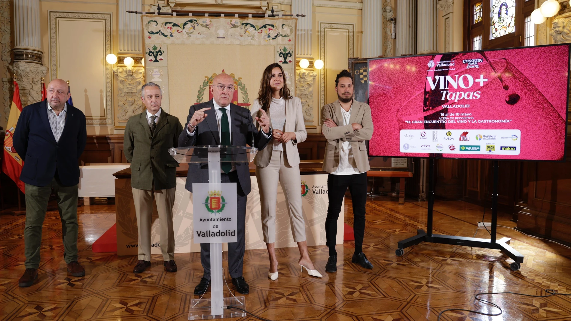 Presentación del certamen "Vino+Tapas" de este año